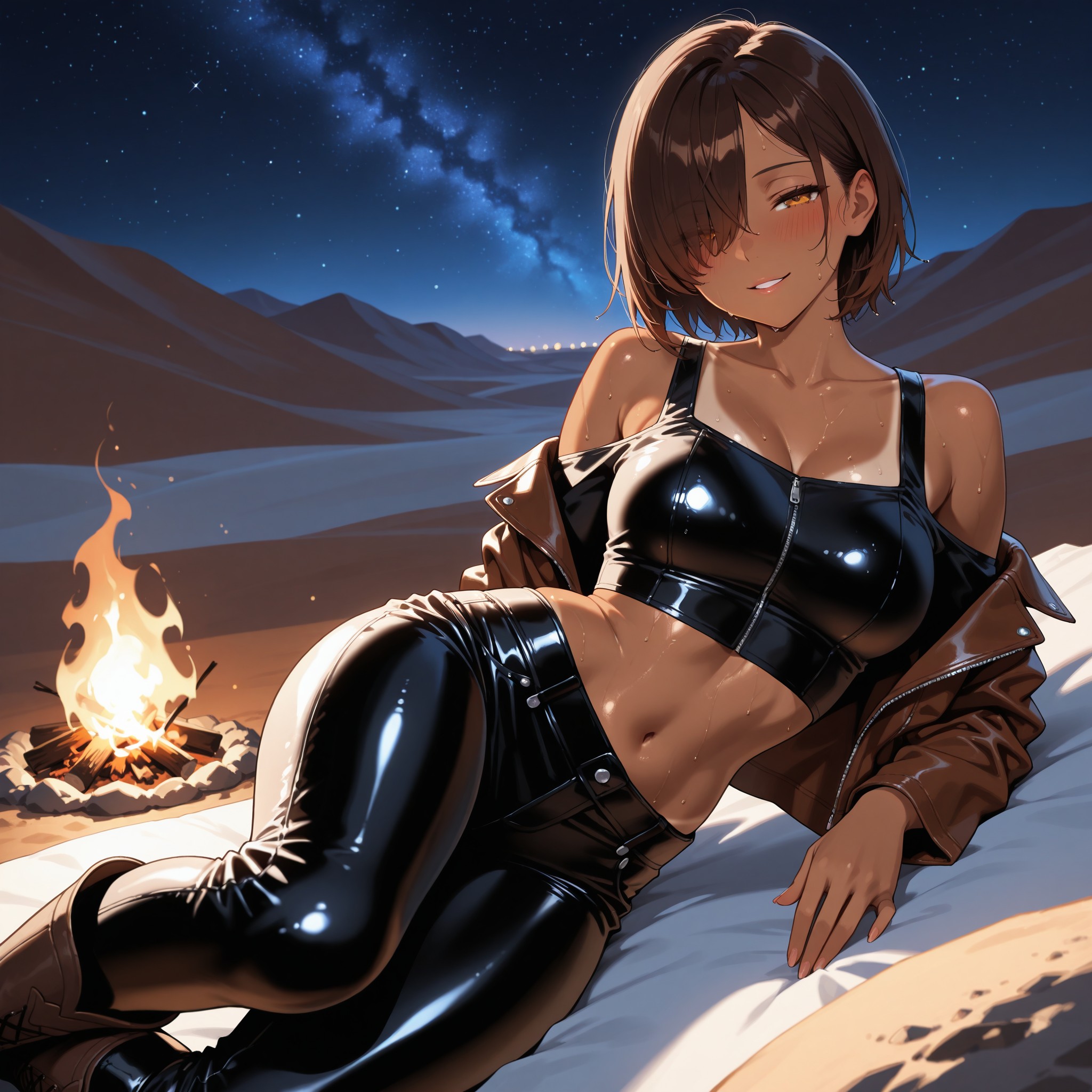 【第3場面：焚き火の夜、星空の告白】レースの長い一日を終え、満天の星の下で焚き火のそばに横たわるレイラ。オフショルダーのレザージャケットからのぞく鎖骨と、クロップトップから覗く引き締まったウエストライン。焚き火の温かなオレンジの光が汗ばむ褐色の肌を艶やかに照らし、とろんと潤んだ半目でこちらを見上げる表情は、日中の勇ましさとは打って変わった無防備な色気を漂わせる。『明日もまた走るわ──あなたも一緒に来る？』